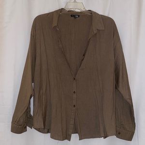 Fashion Nova Plus Size button down top